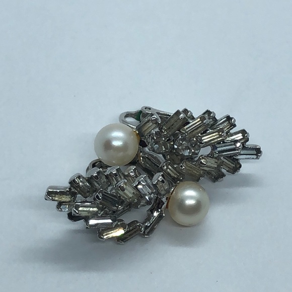 VTG Beautiful Sparkling Clip-ons - Picture 4 of 5